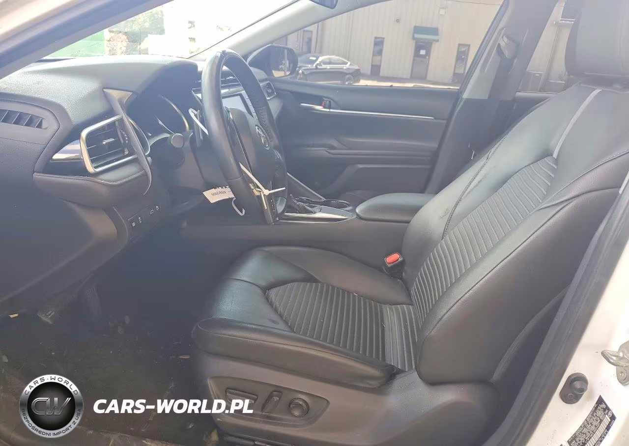2018 Toyota Camry Se VIN:4T1B11HK5JU024401 - 7
