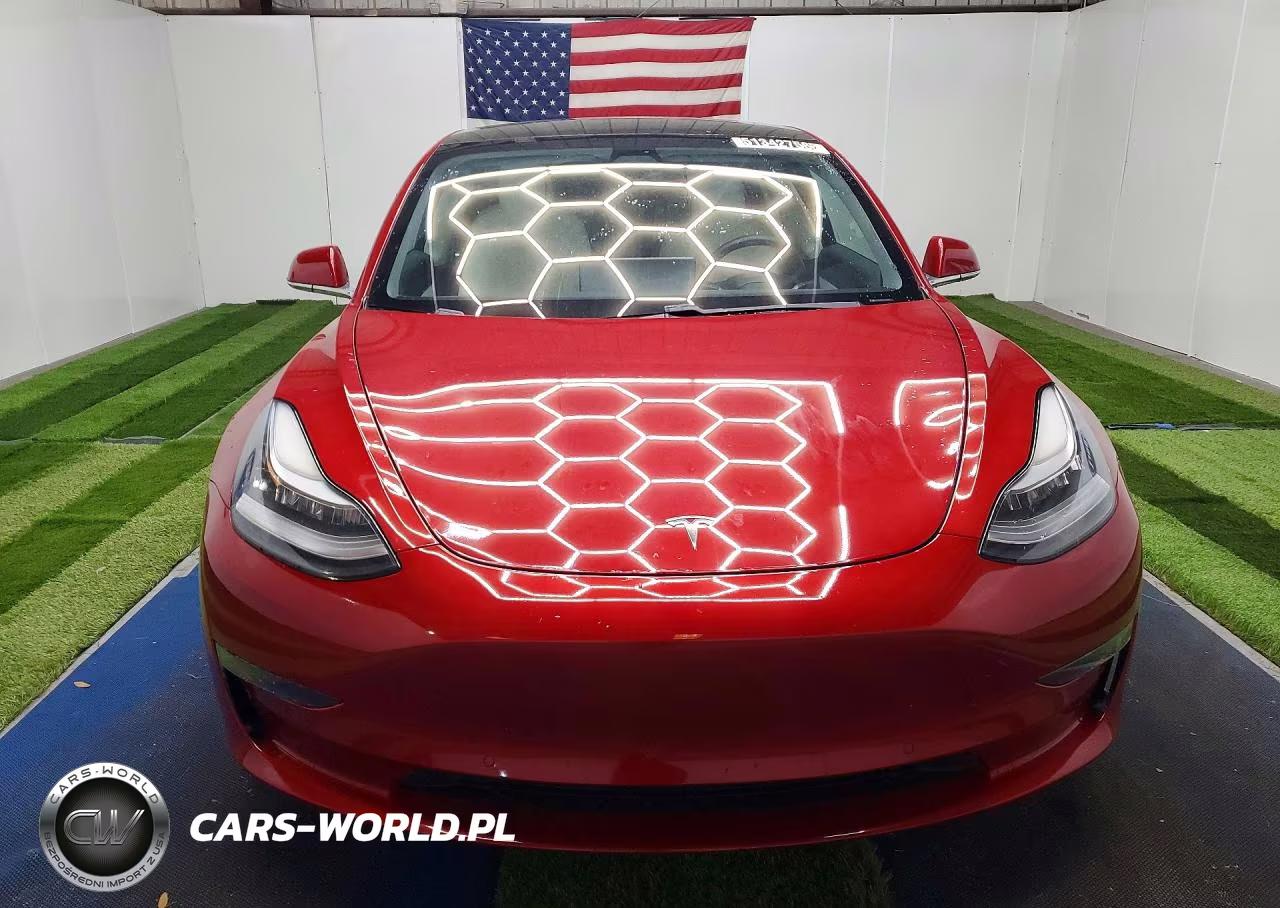 2020 Tesla Model 3 VIN:5YJ3E1EAXLF614985 - 5