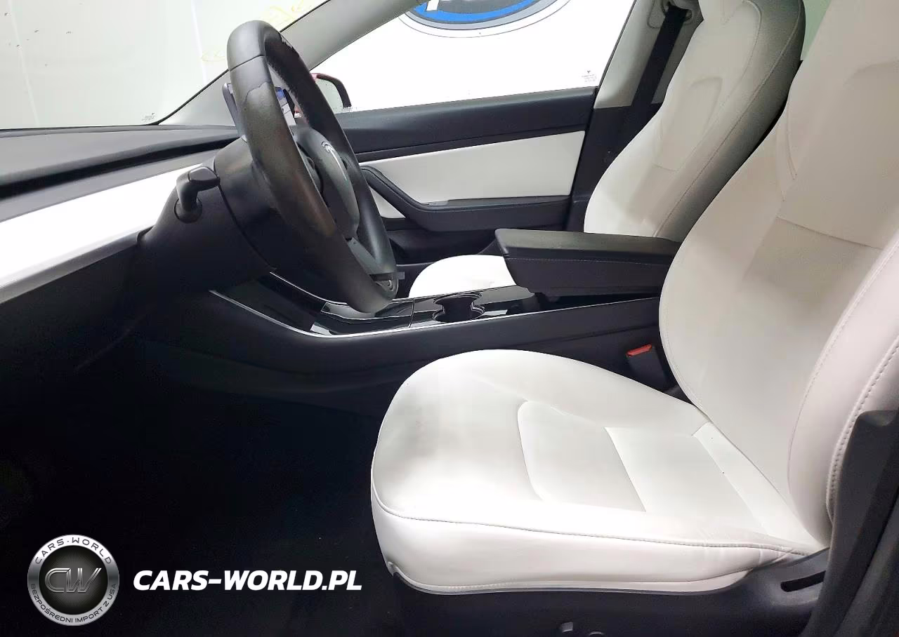 2020 Tesla Model 3 VIN:5YJ3E1EAXLF614985 - 7