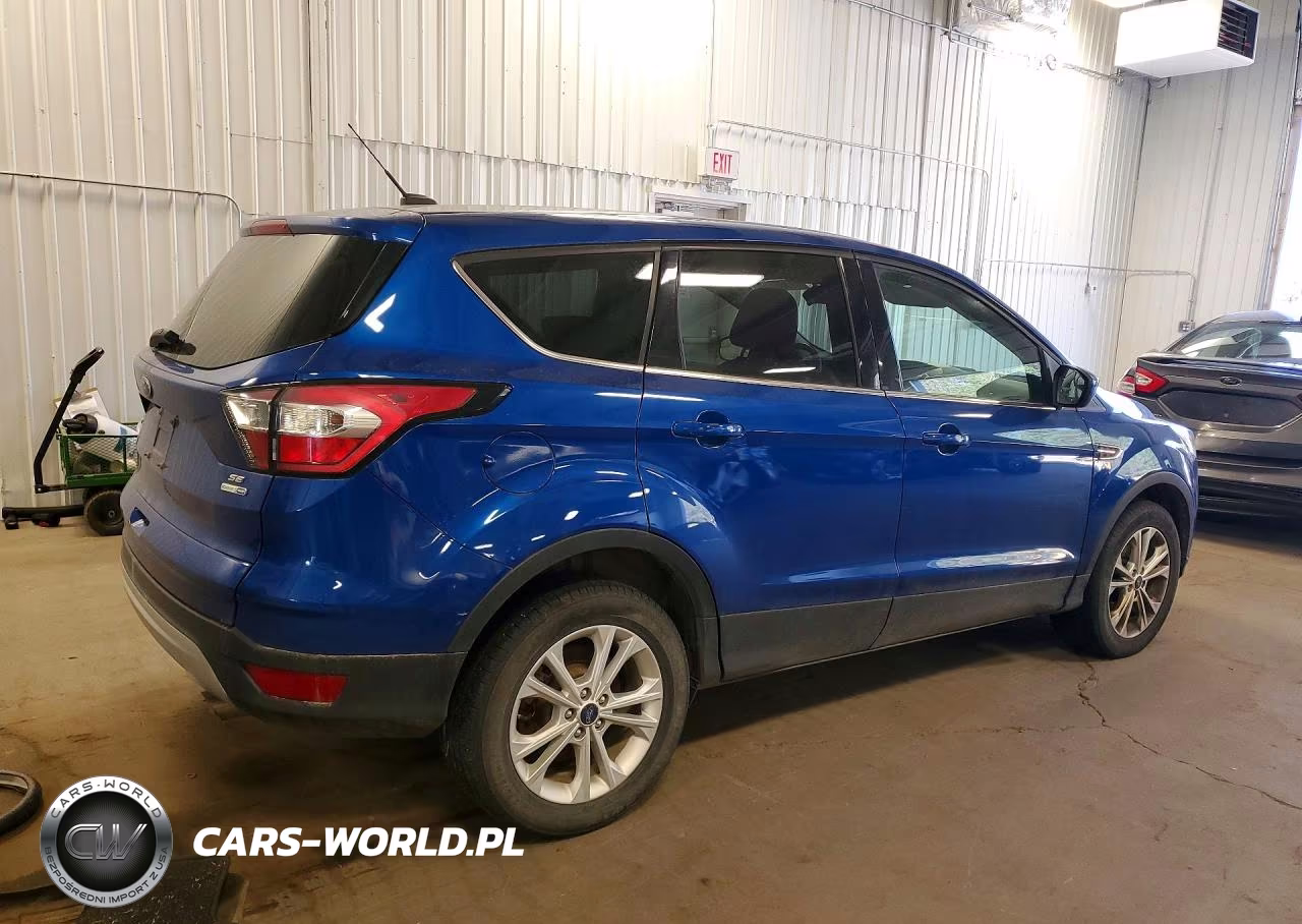 2017 Ford Escape Se VIN:1FMCU9GD6HUC26042 - 3