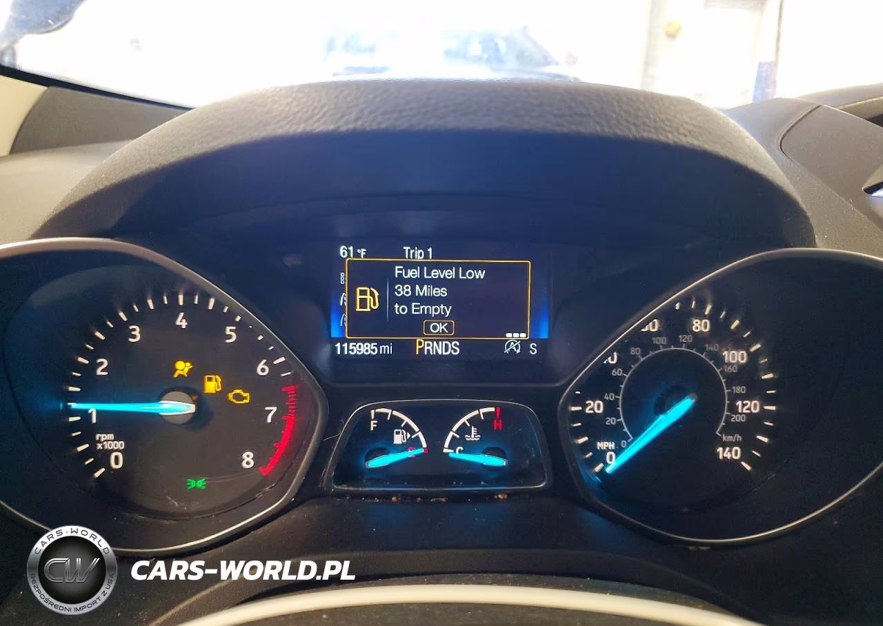 2017 Ford Escape Se VIN:1FMCU9GD6HUC26042 - 9