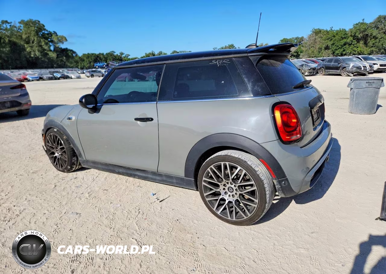 2015 Mini Cooper S VIN:WMWXP7C57F2A34394 - 2