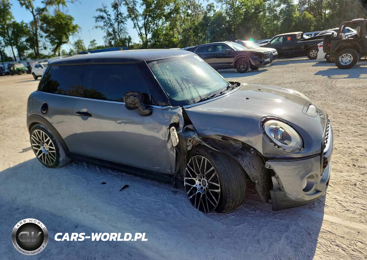 2015 Mini Cooper S VIN:WMWXP7C57F2A34394 - 4