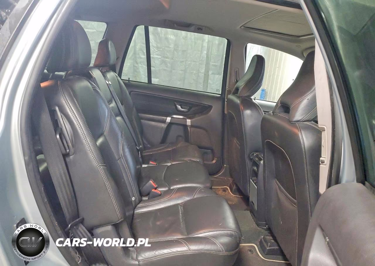 2014 Volvo Xc90 R Design VIN:YV4952CT3E1683711 - 10
