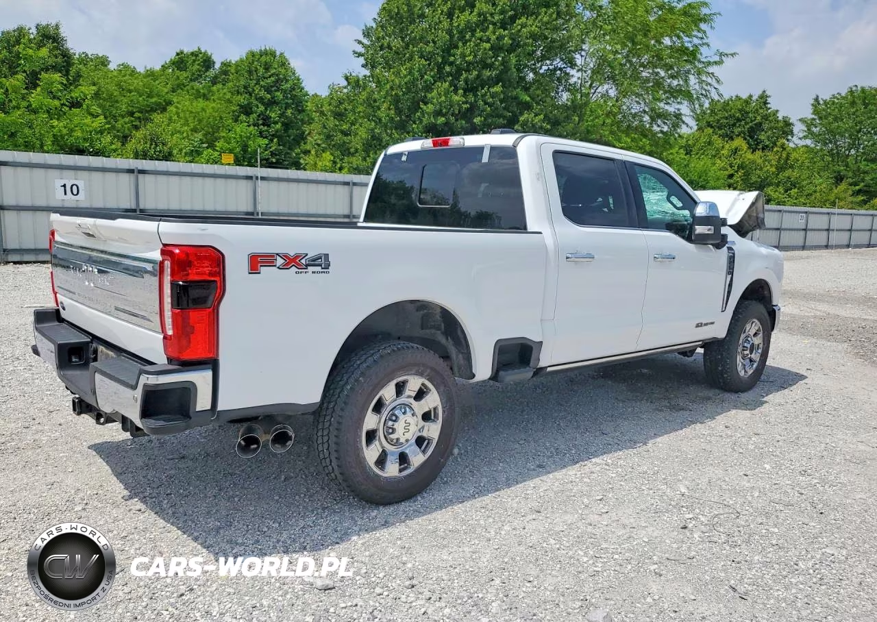 2024 Ford F250 Super Duty VIN:1FT8W2BT3REC83711 - 3