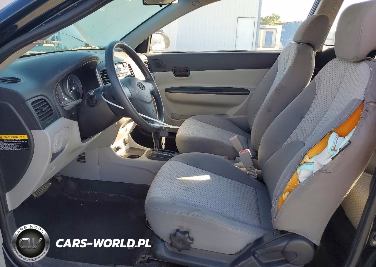 2009 Hyundai Accent Gs VIN:KMHCM36C59U129583 - 7