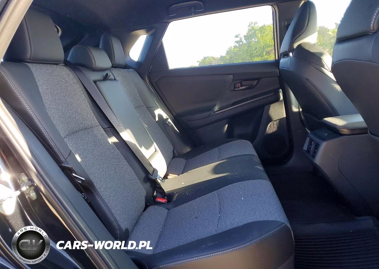 2026 Toyota Bz Xle Plus VIN:JTMBCAEB7TA006845 - 11