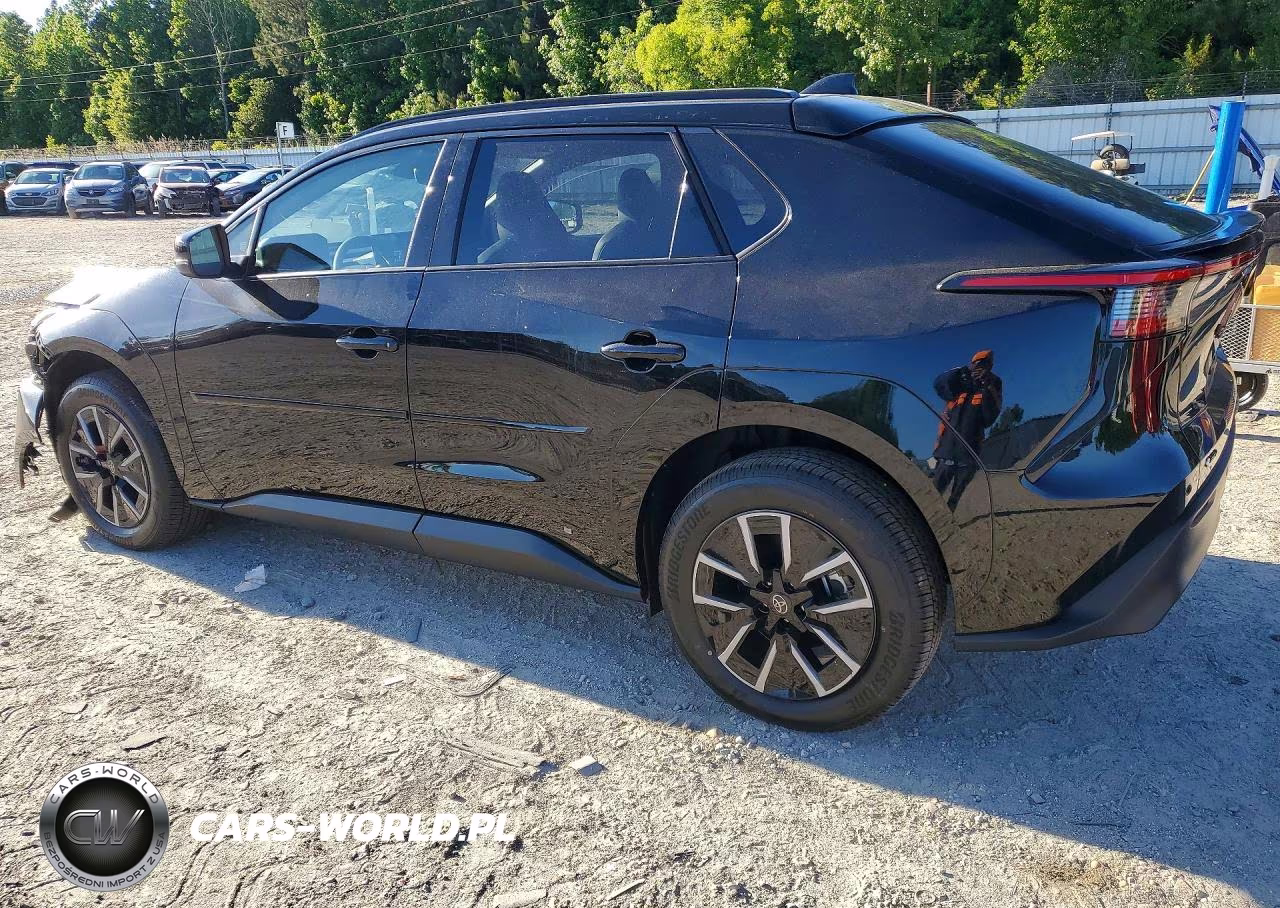 2026 Toyota Bz Xle Plus VIN:JTMBCAEB7TA006845 - 2