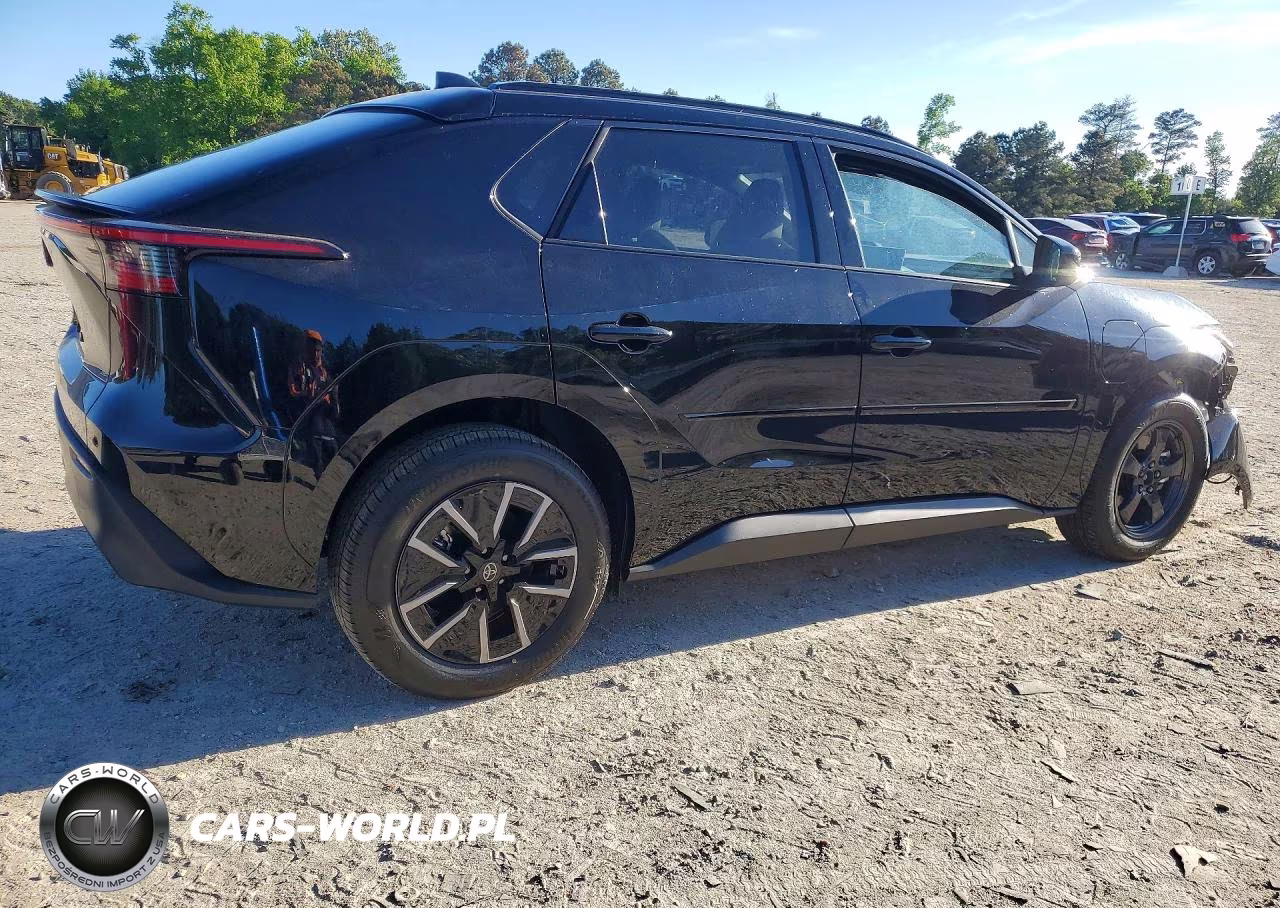 2026 Toyota Bz Xle Plus VIN:JTMBCAEB7TA006845 - 3