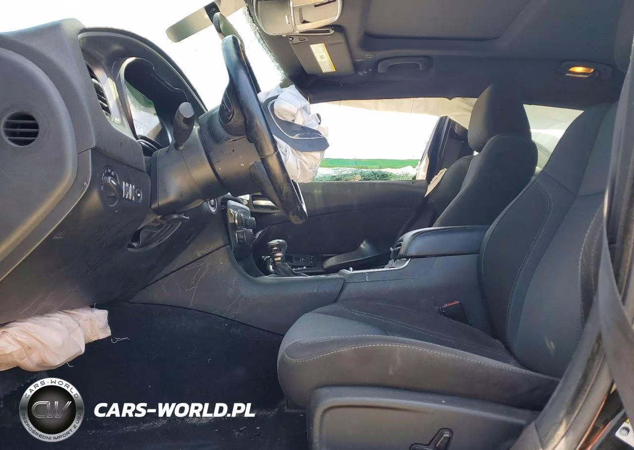 2019 Dodge Charger Sxt VIN:2C3CDXBG1KH724626 - 7