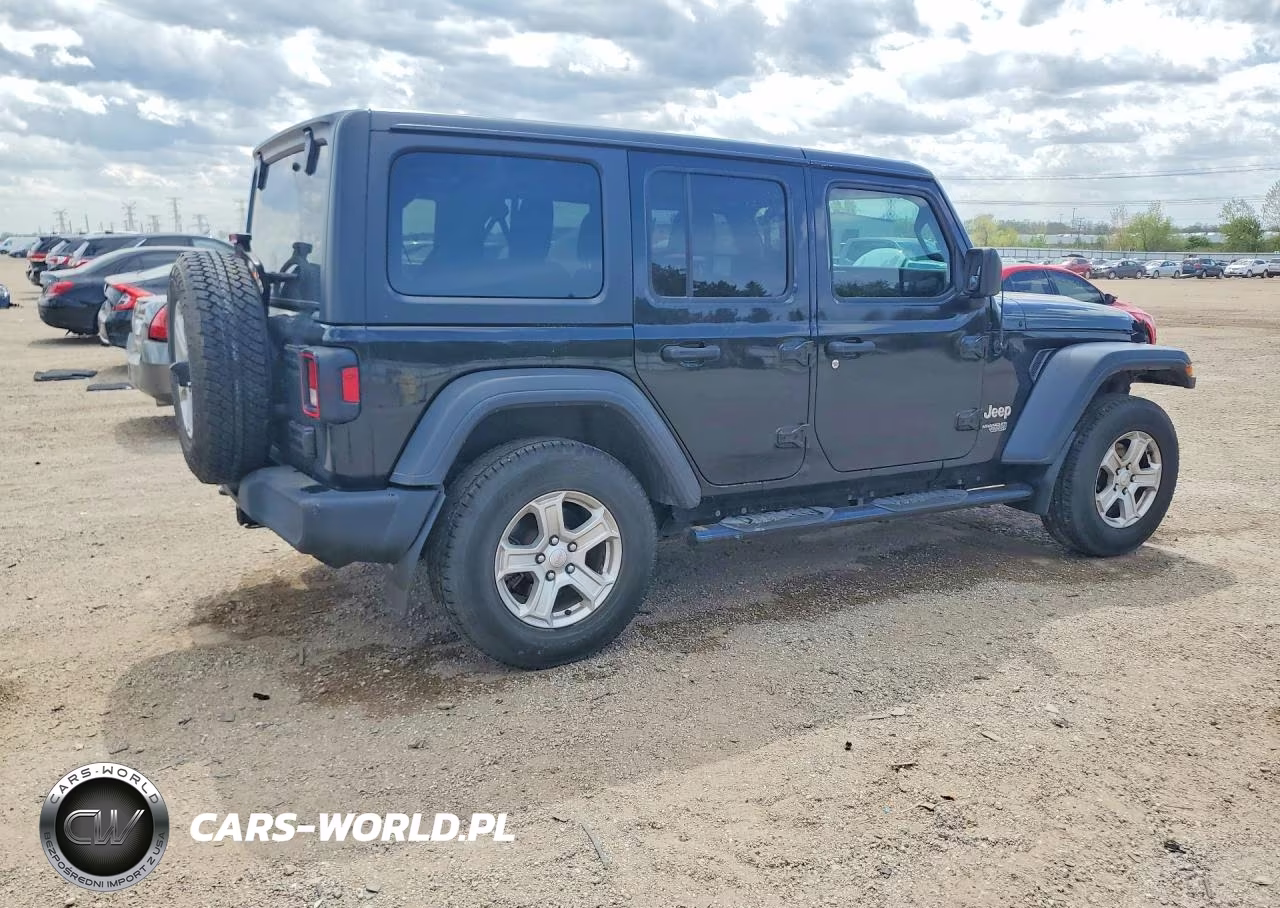 2018 Jeep Wrangler Unlimited Sport VIN:1C4HJXDG2JW105248 - 3