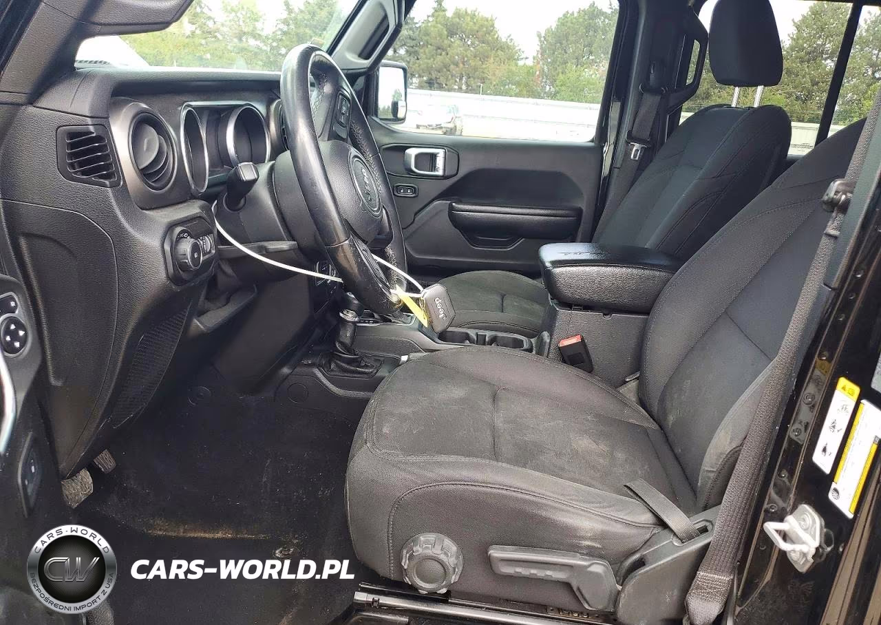 2018 Jeep Wrangler Unlimited Sport VIN:1C4HJXDG2JW105248 - 7