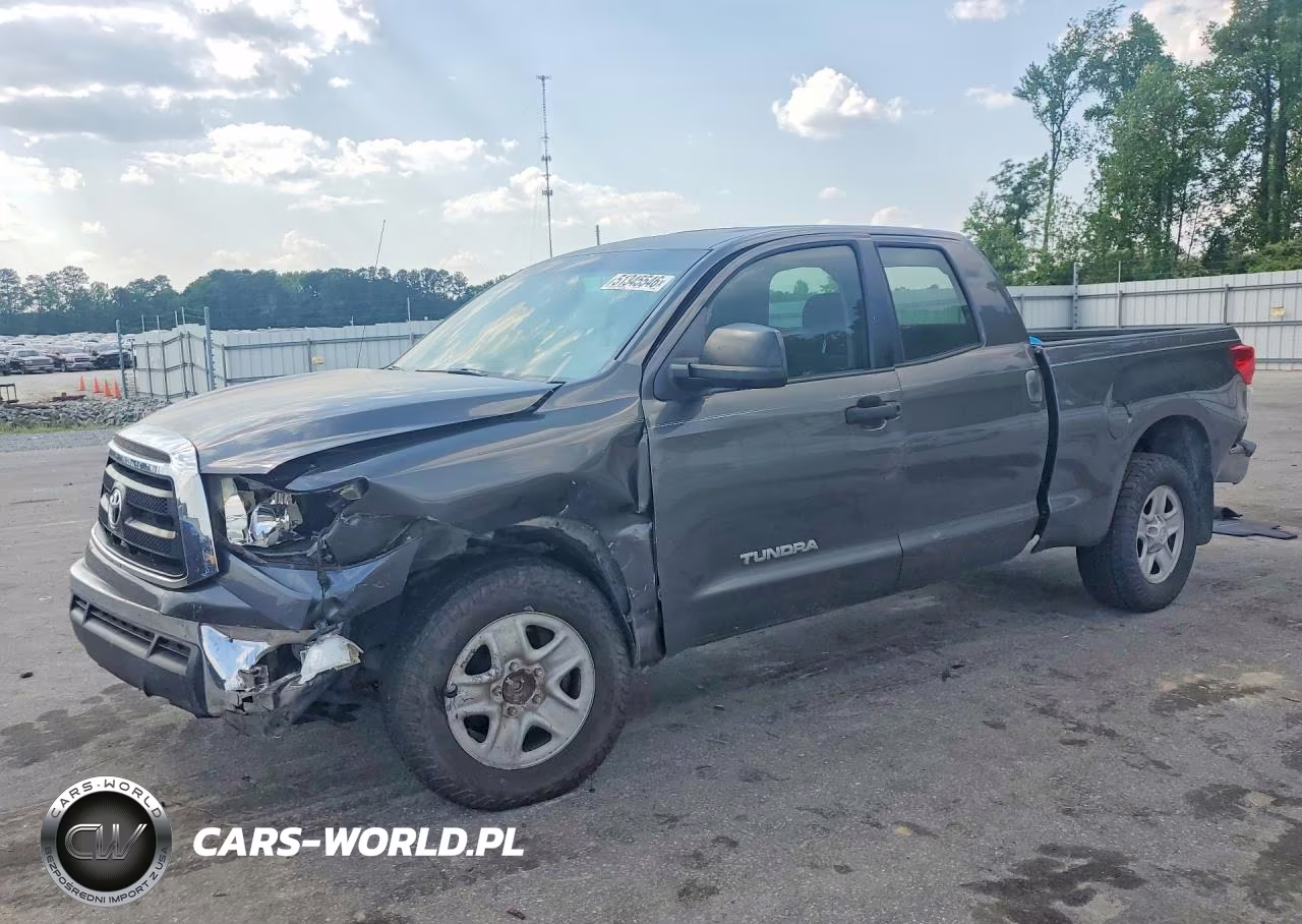 2013 Toyota Tundra Double Cab Sr5