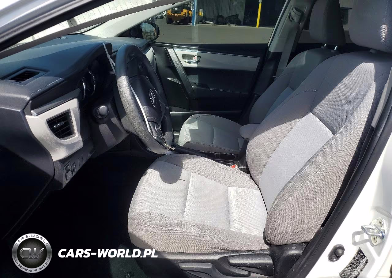 2016 Toyota Corolla Le Plus VIN:5YFBURHE2GP514577 - 7