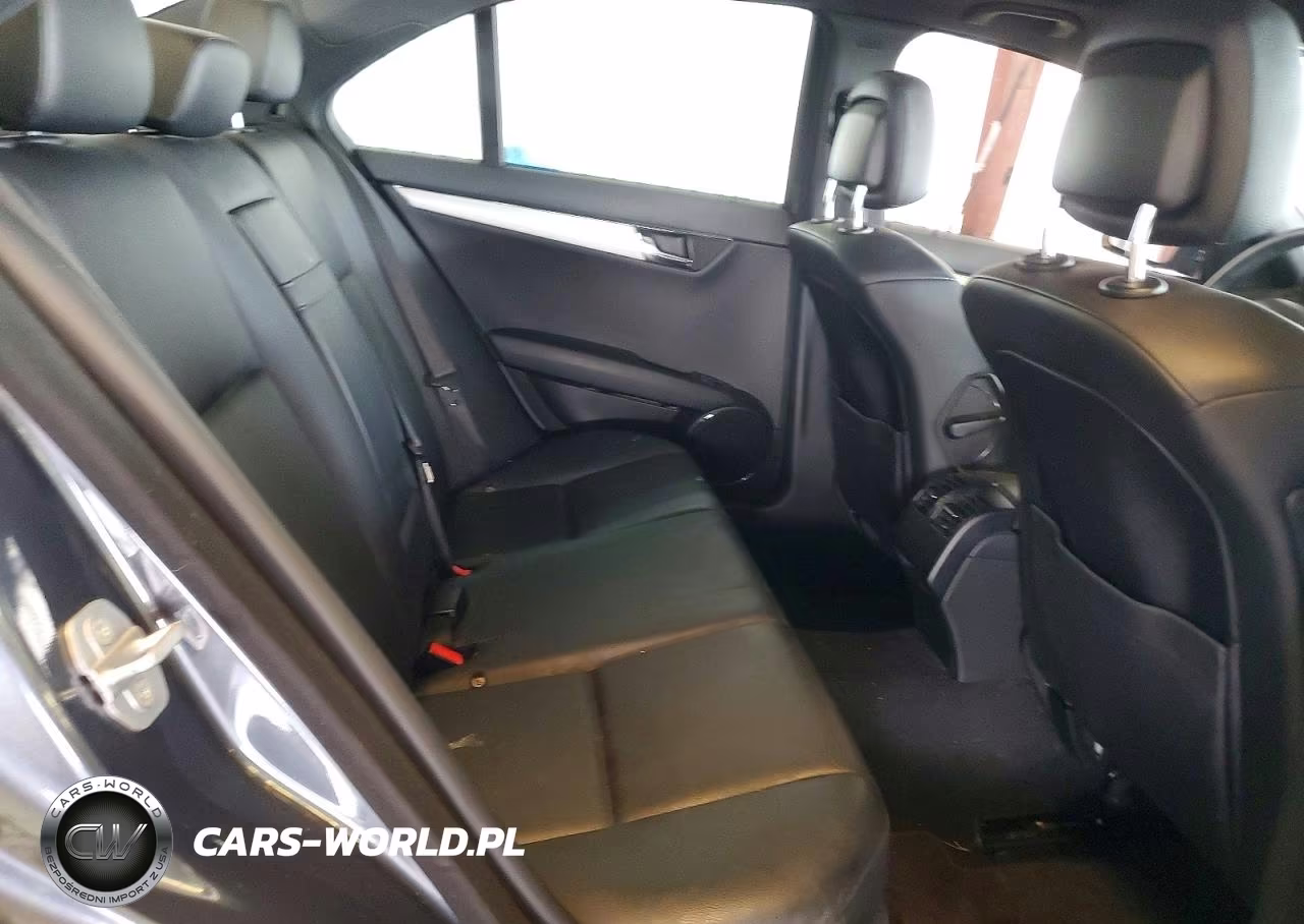 2009 Mercedes-Benz C 300 VIN:WDDGF54X89R083211 - 10