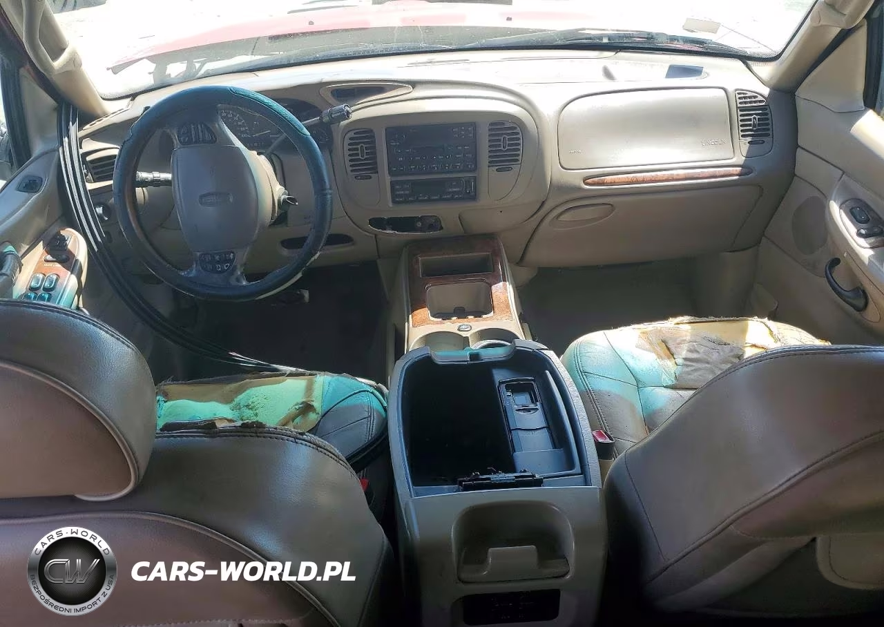 2000 Lincoln Navigator VIN:5LMEU27A7YLJ40778 - 8