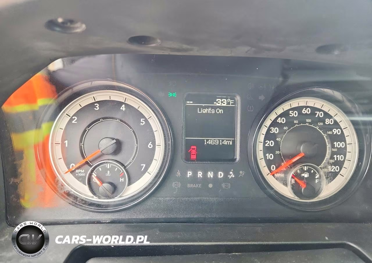 2021 Ram 1500 Classic Tradesman VIN:1C6RR7FT5MS531025 - 9