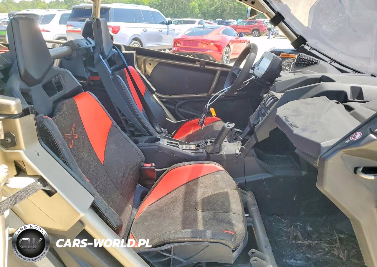 2022 Can-Am Maverick X3 Utility Vehicle VIN:3JBVAAV4XNE000125 - 5