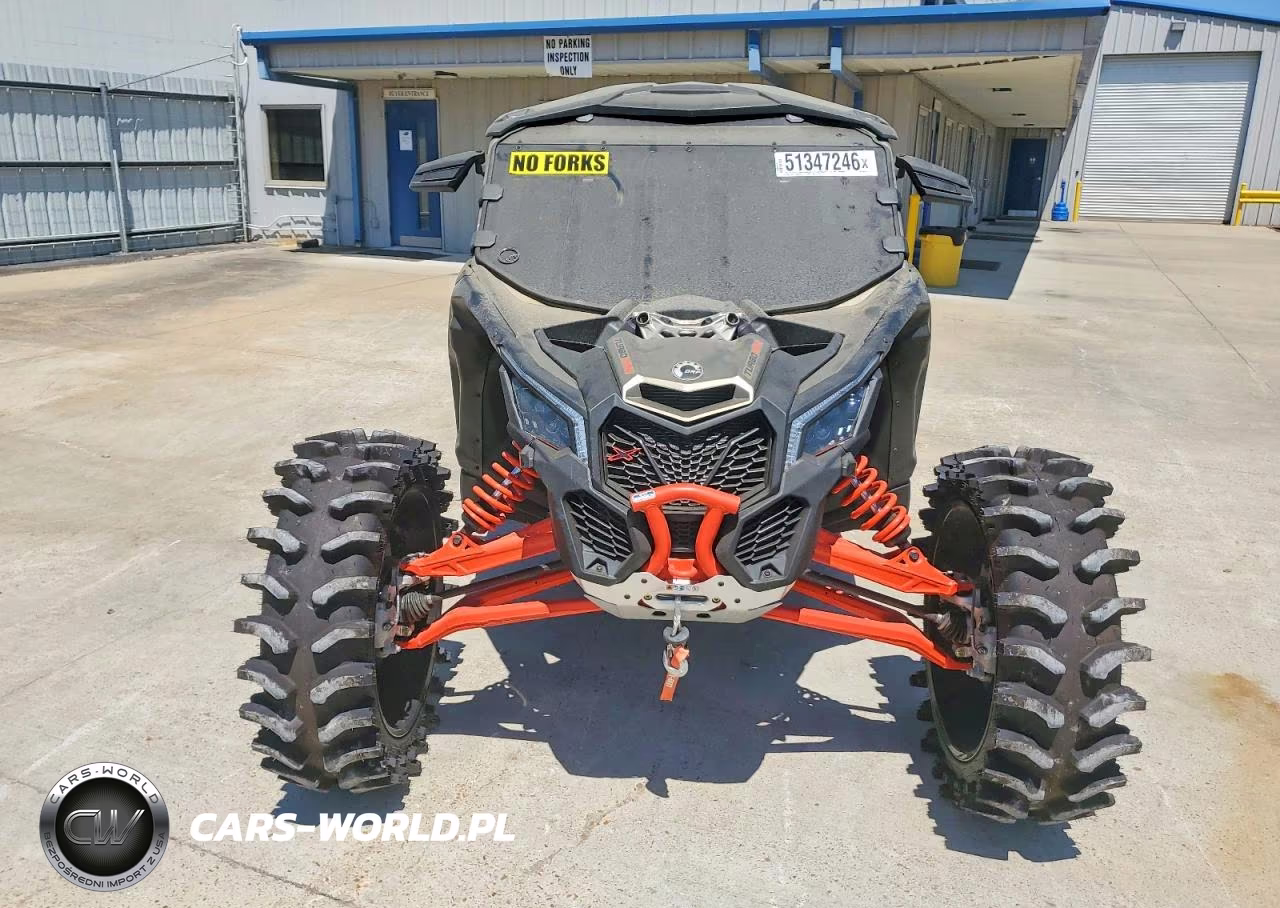 2022 Can-Am Maverick X3 Utility Vehicle VIN:3JBVAAV4XNE000125 - 9