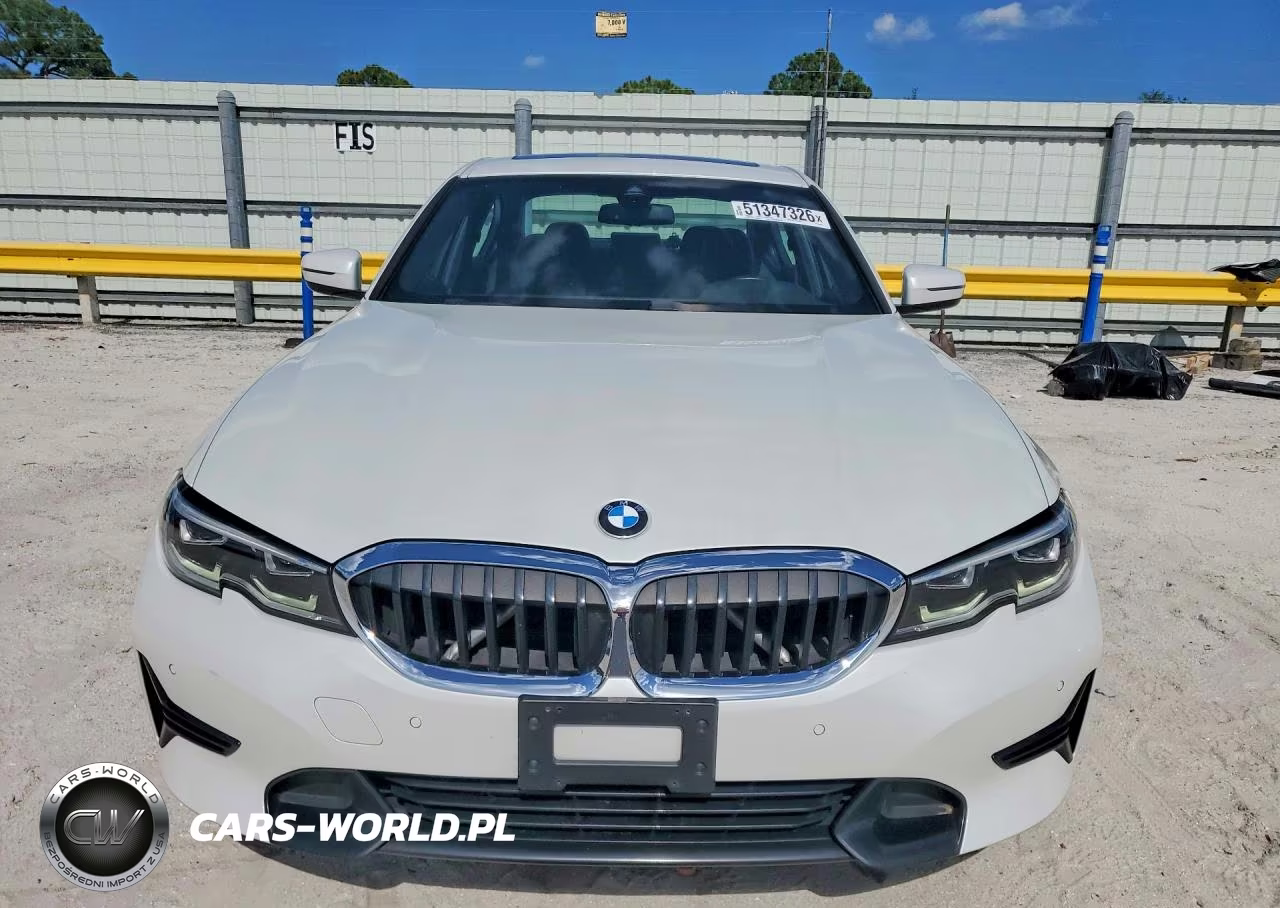 2019 BMW 330Xi VIN:WBA5R7C56KFH30622 - 5