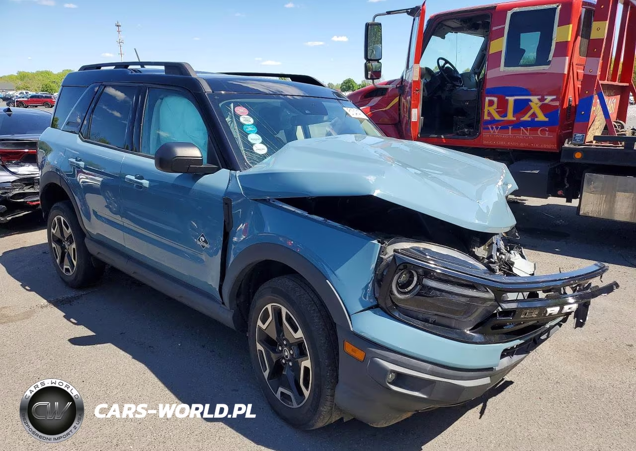 2021 Ford Bronco Sport Outer Banks VIN:3FMCR9C62MRA06438 - 4