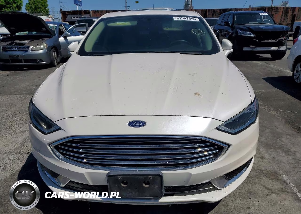 2018 Ford Fusion Se Hybrid VIN:3FA6P0LU6JR204586 - 5