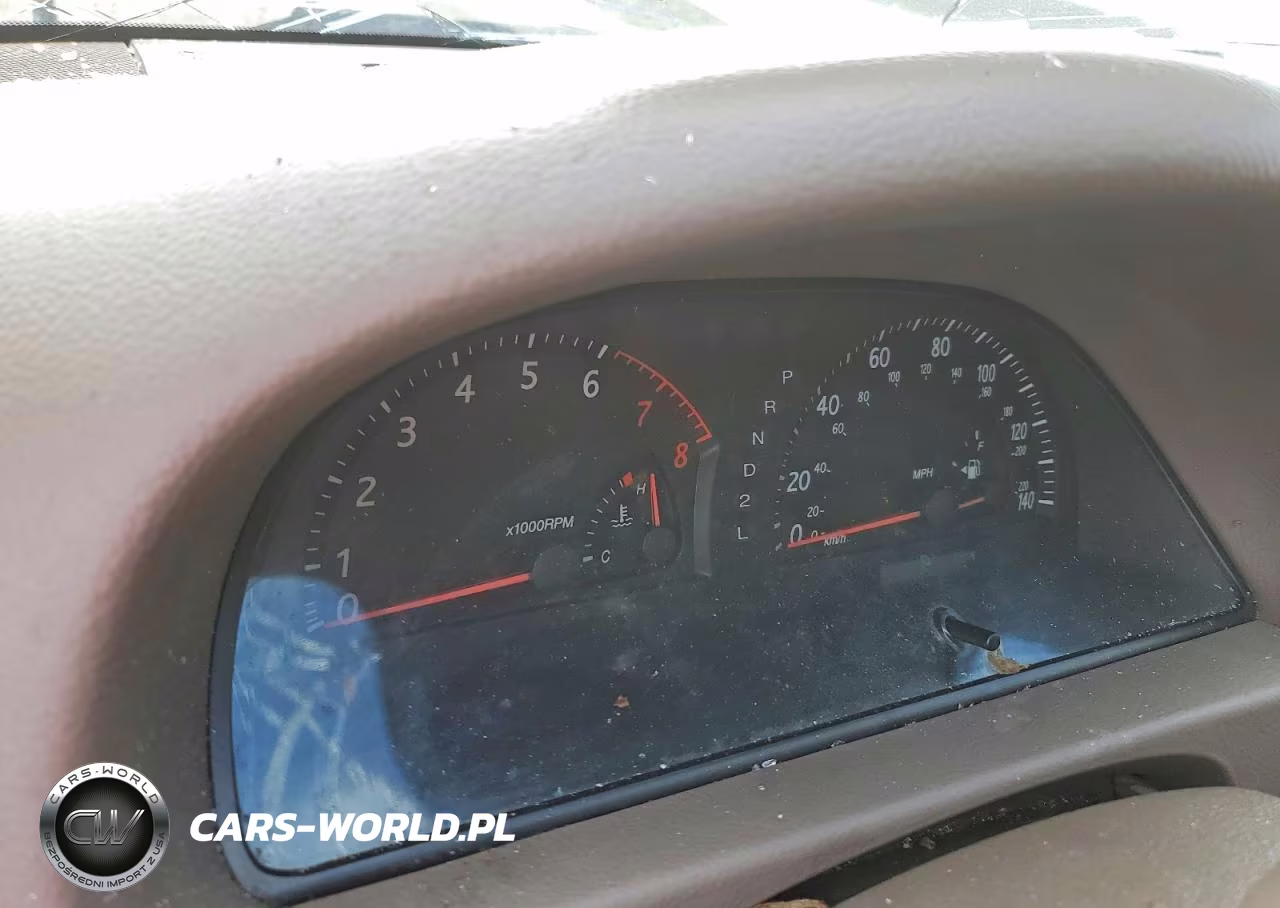 2004 Toyota Camry Le VIN:4T1BE32K14U354209 - 9