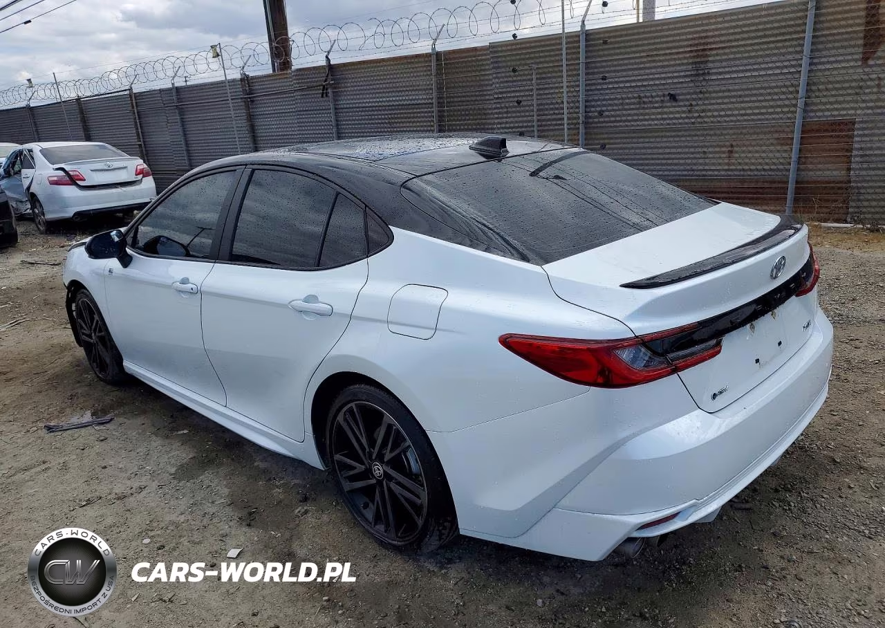 2025 Toyota Camry Xse VIN:4T1DAACK6SU085645 - 2