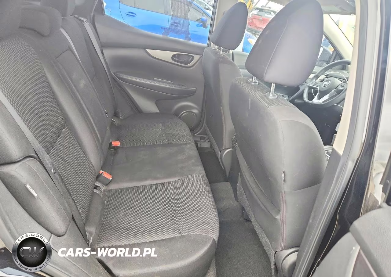 2020 Nissan Rogue Sport S VIN:JN1BJ1CV2LW259693 - 11