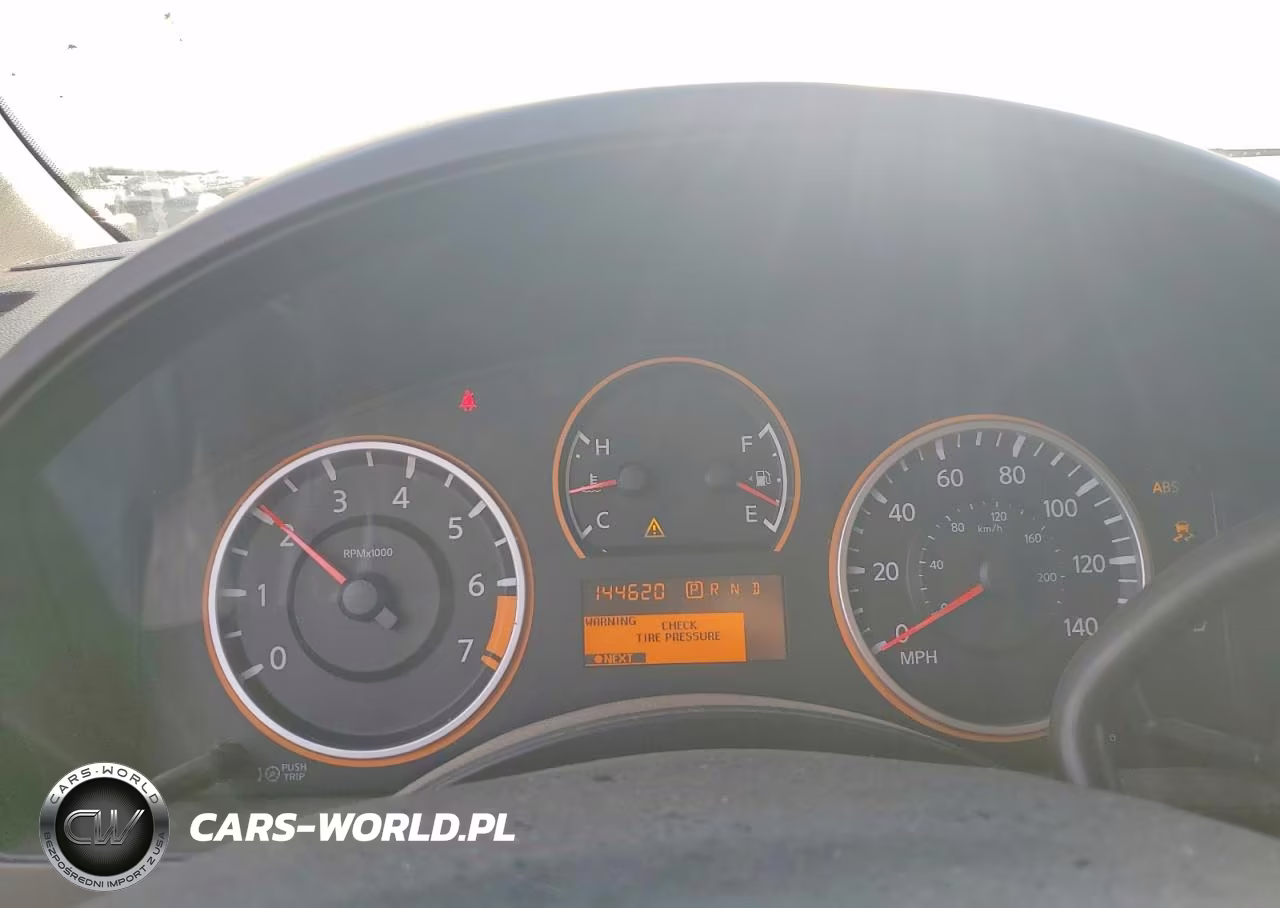 2015 Nissan Titan S VIN:1N6BA0EK3FN510304 - 9