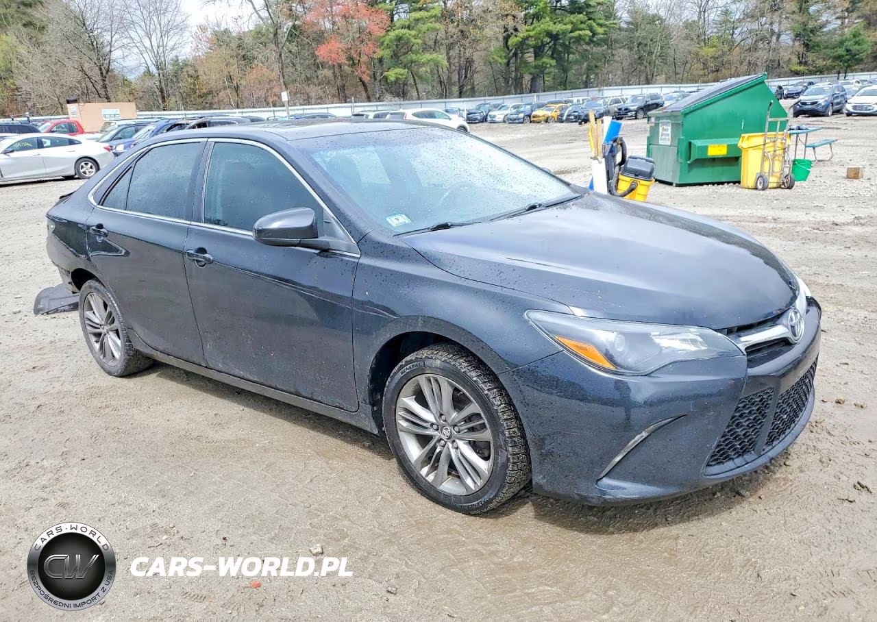 2016 Toyota Camry Se VIN:4T1BF1FK5GU261659 - 4