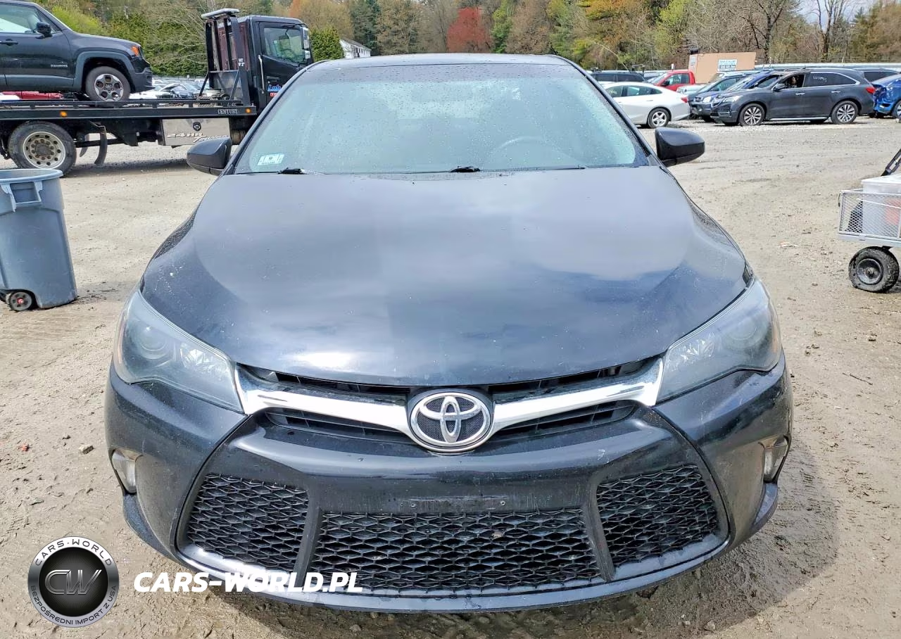 2016 Toyota Camry Se VIN:4T1BF1FK5GU261659 - 5