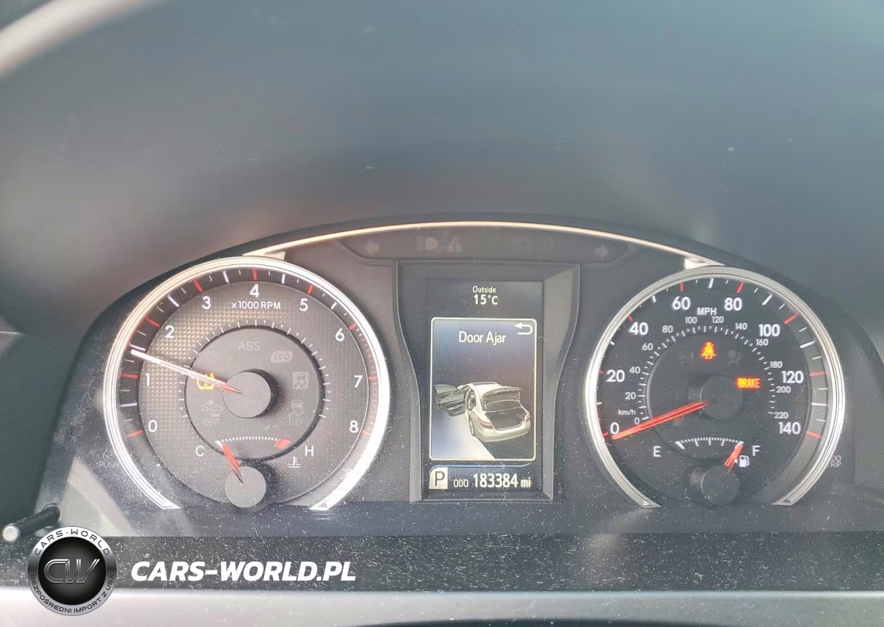 2016 Toyota Camry Se VIN:4T1BF1FK5GU261659 - 9