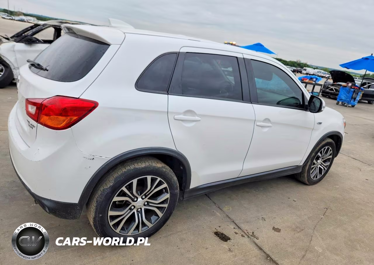 2017 Mitsubishi Outlander Sport Es VIN:JA4AP3AU7HZ013395 - 3