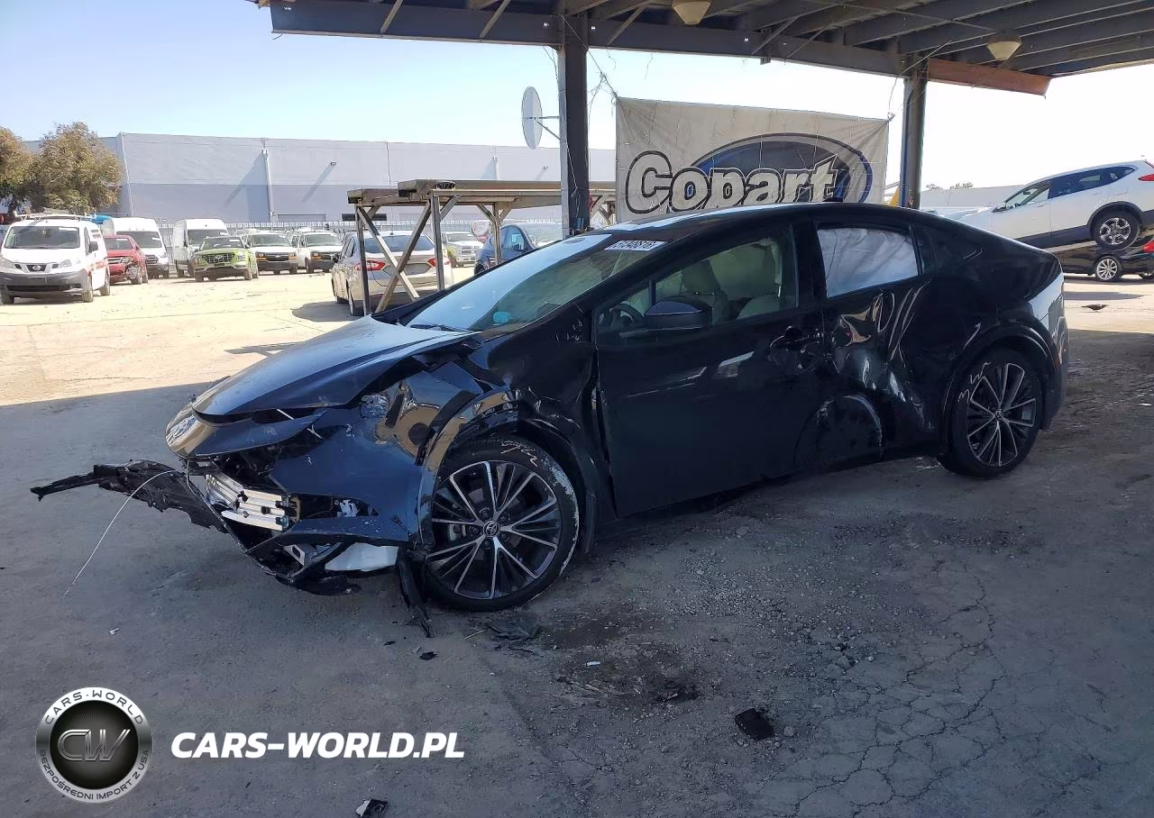 2024 Toyota Prius Xle