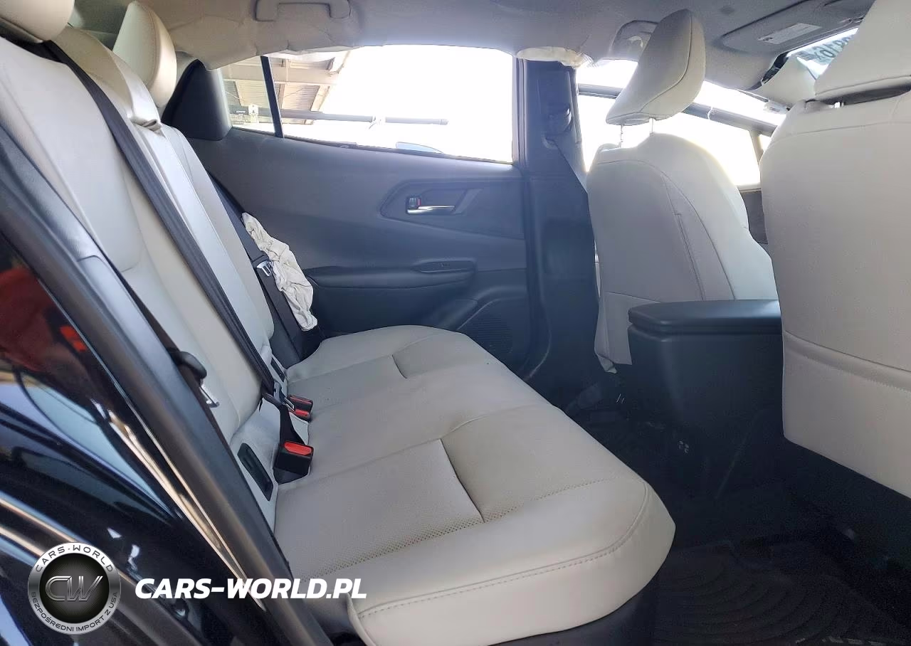 2024 Toyota Prius Xle VIN:JTDACAAU1R3040070 - 10