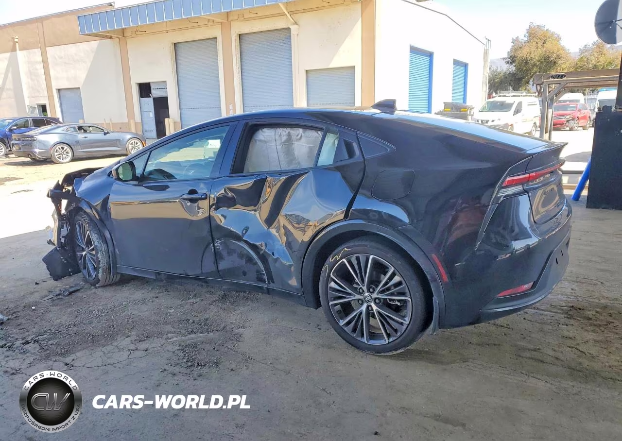 2024 Toyota Prius Xle VIN:JTDACAAU1R3040070 - 2