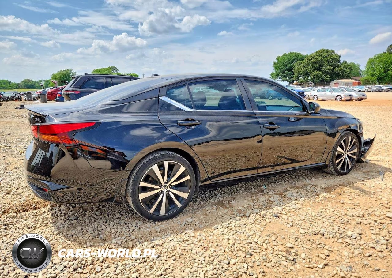 2020 Nissan Altima Sr VIN:1N4BL4CV2LC192139 - 3