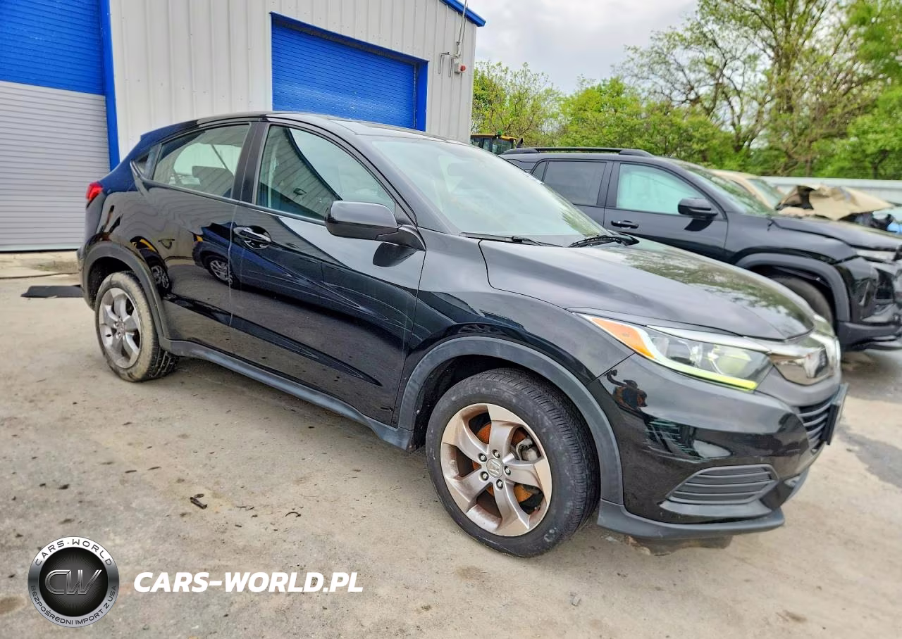 2019 Honda Hr-V Lx VIN:3CZRU6H35KG704295 - 4