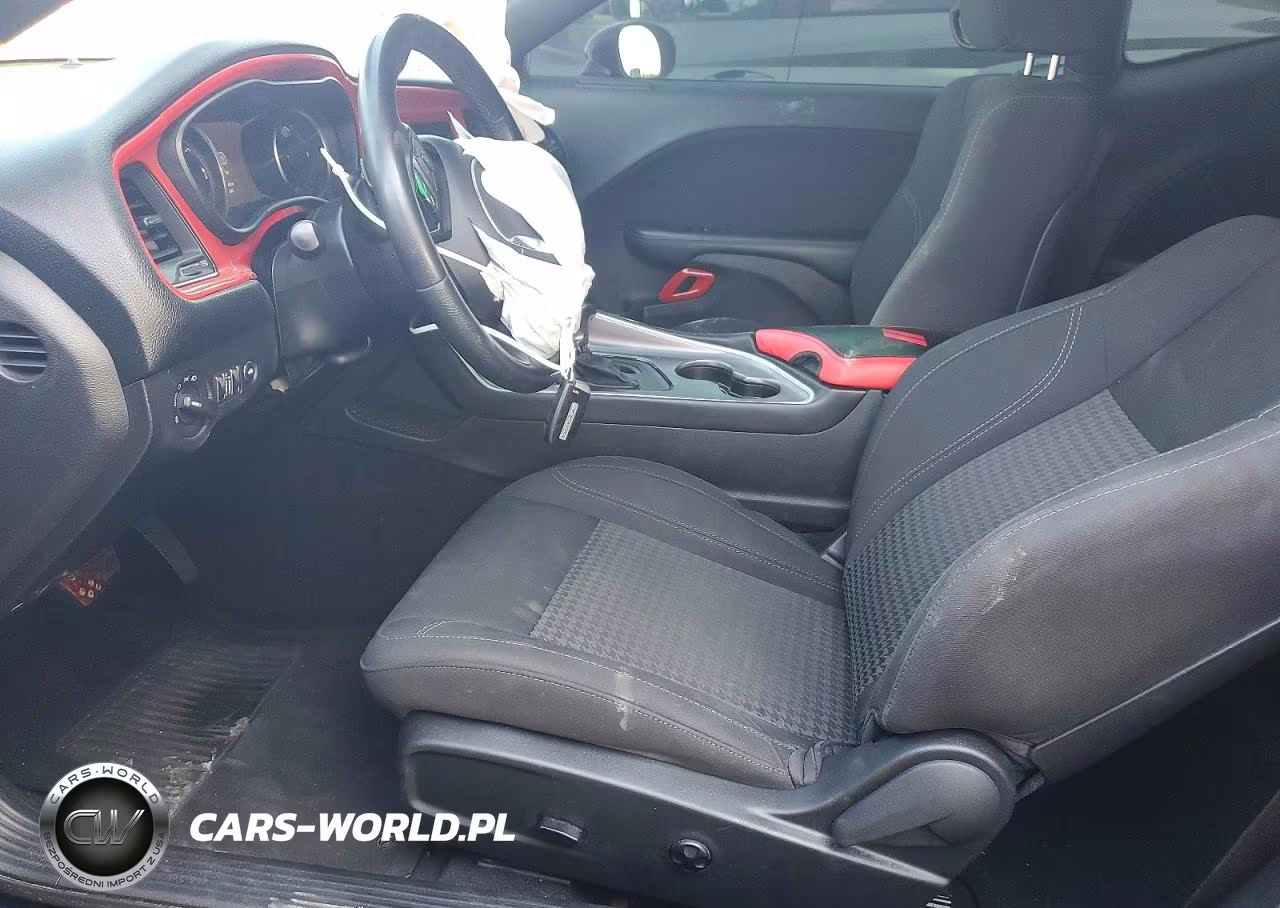 2019 Dodge Challenger Sxt VIN:2C3CDZAG9KH583589 - 7