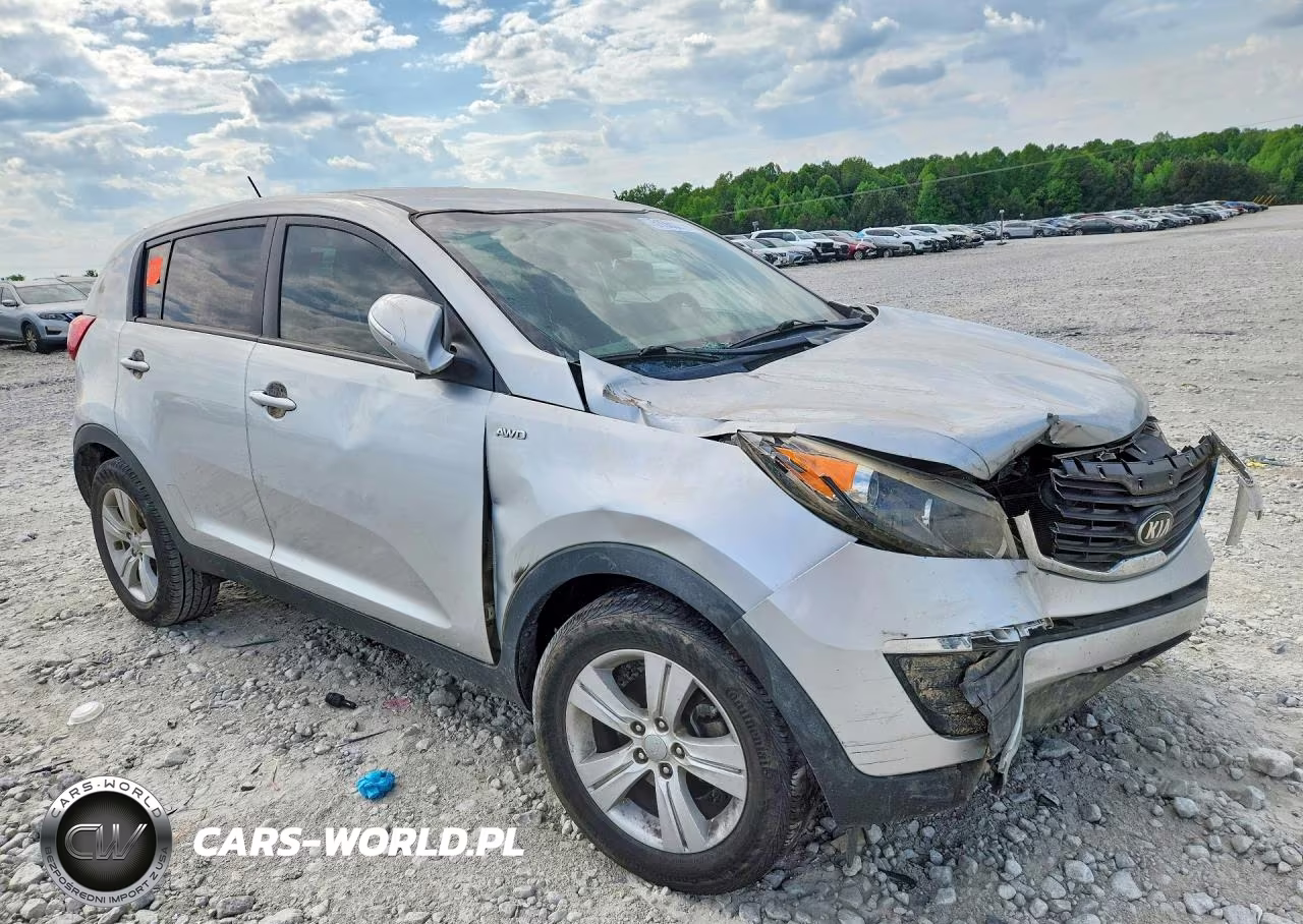 2013 Kia Sportage Lx VIN:KNDPBCA27D7394636 - 4