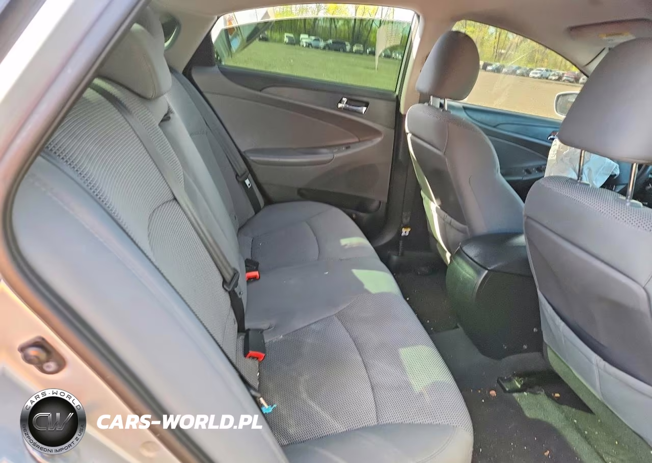 2013 Hyundai Sonata Gls VIN:5NPEB4AC2DH741050 - 10