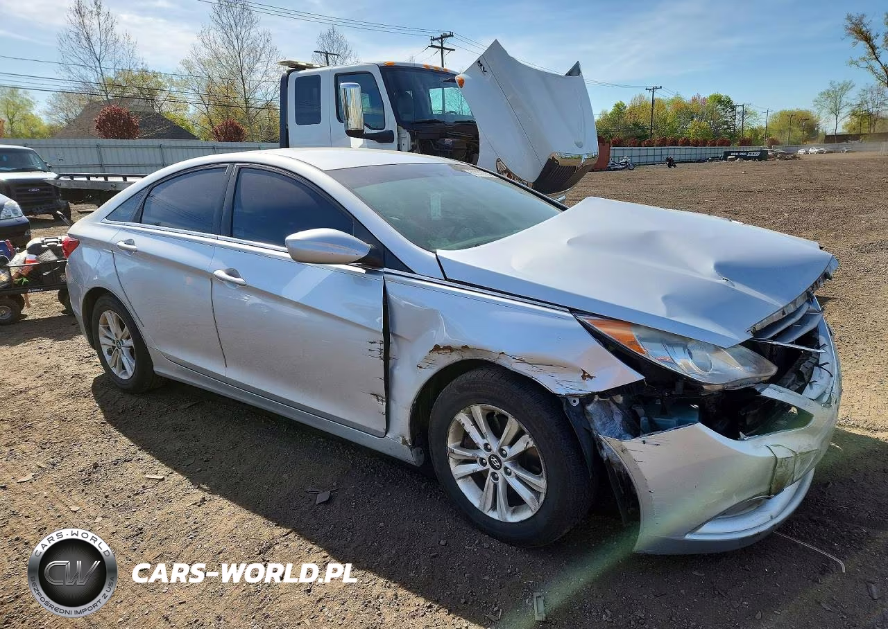 2013 Hyundai Sonata Gls VIN:5NPEB4AC2DH741050 - 4