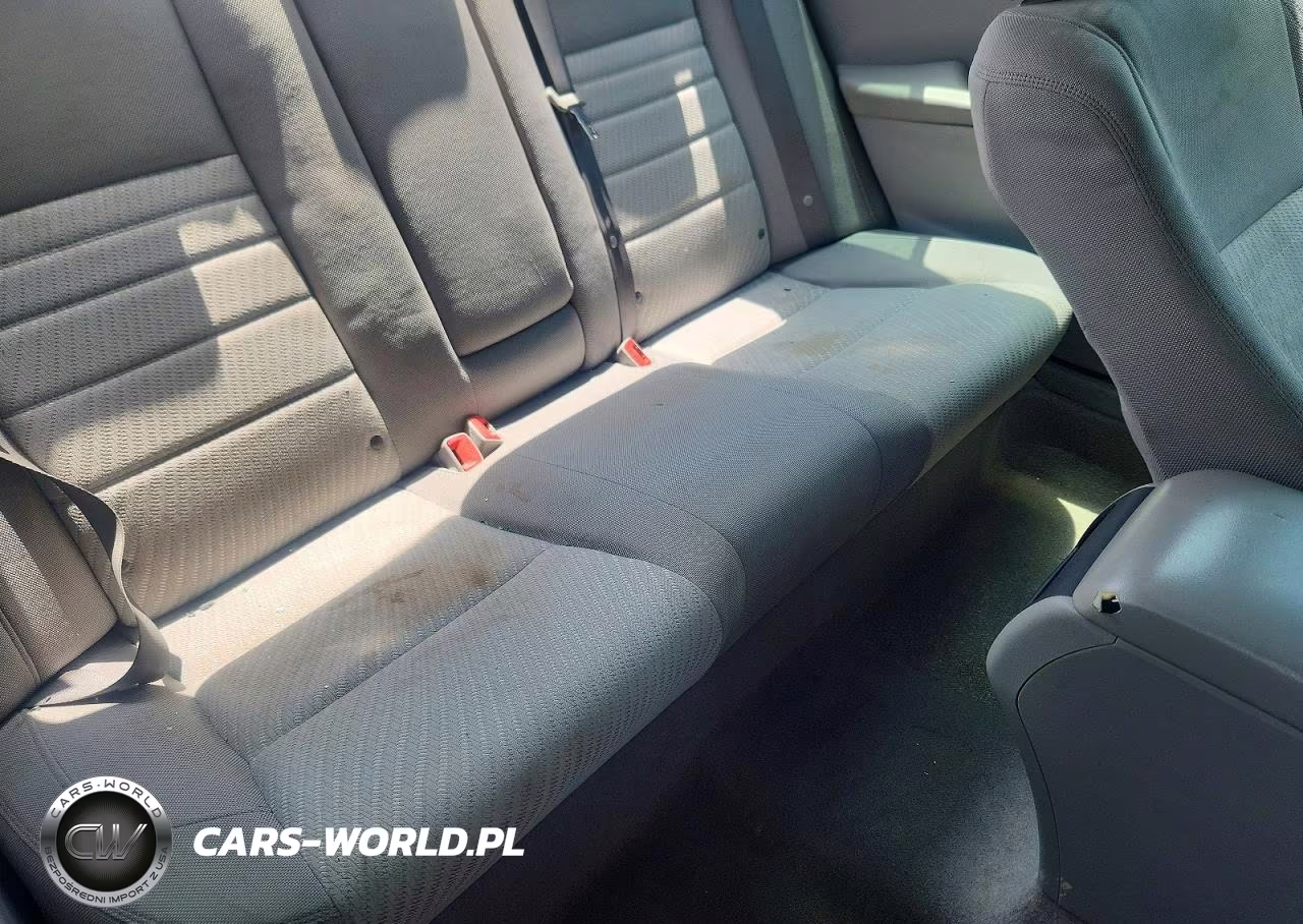 2016 Toyota Camry Le VIN:4T4BF1FK3GR518095 - 10
