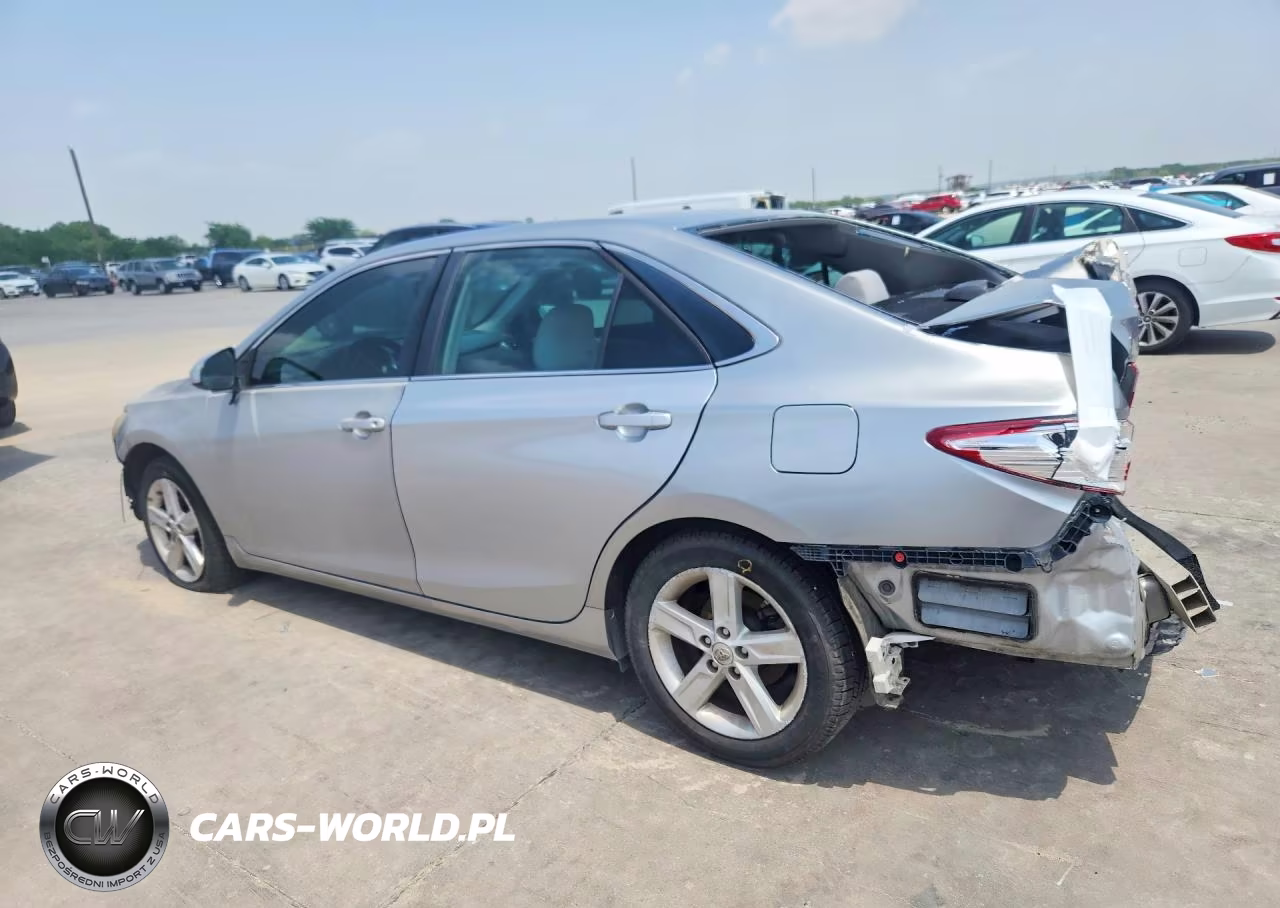 2016 Toyota Camry Le VIN:4T4BF1FK3GR518095 - 2