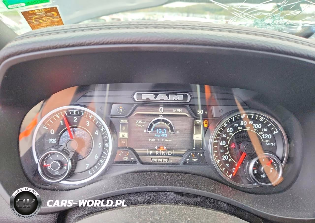 2022 Ram 2500 Laramie VIN:3C6UR5FJ4NG391863 - 9