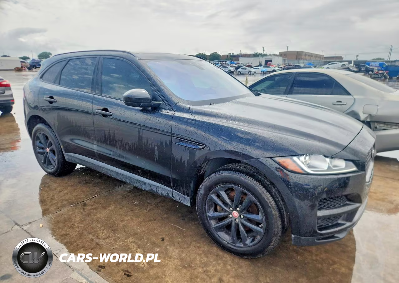 2019 Jaguar F-Pace Premium VIN:SADCJ2FXXKA354295 - 4
