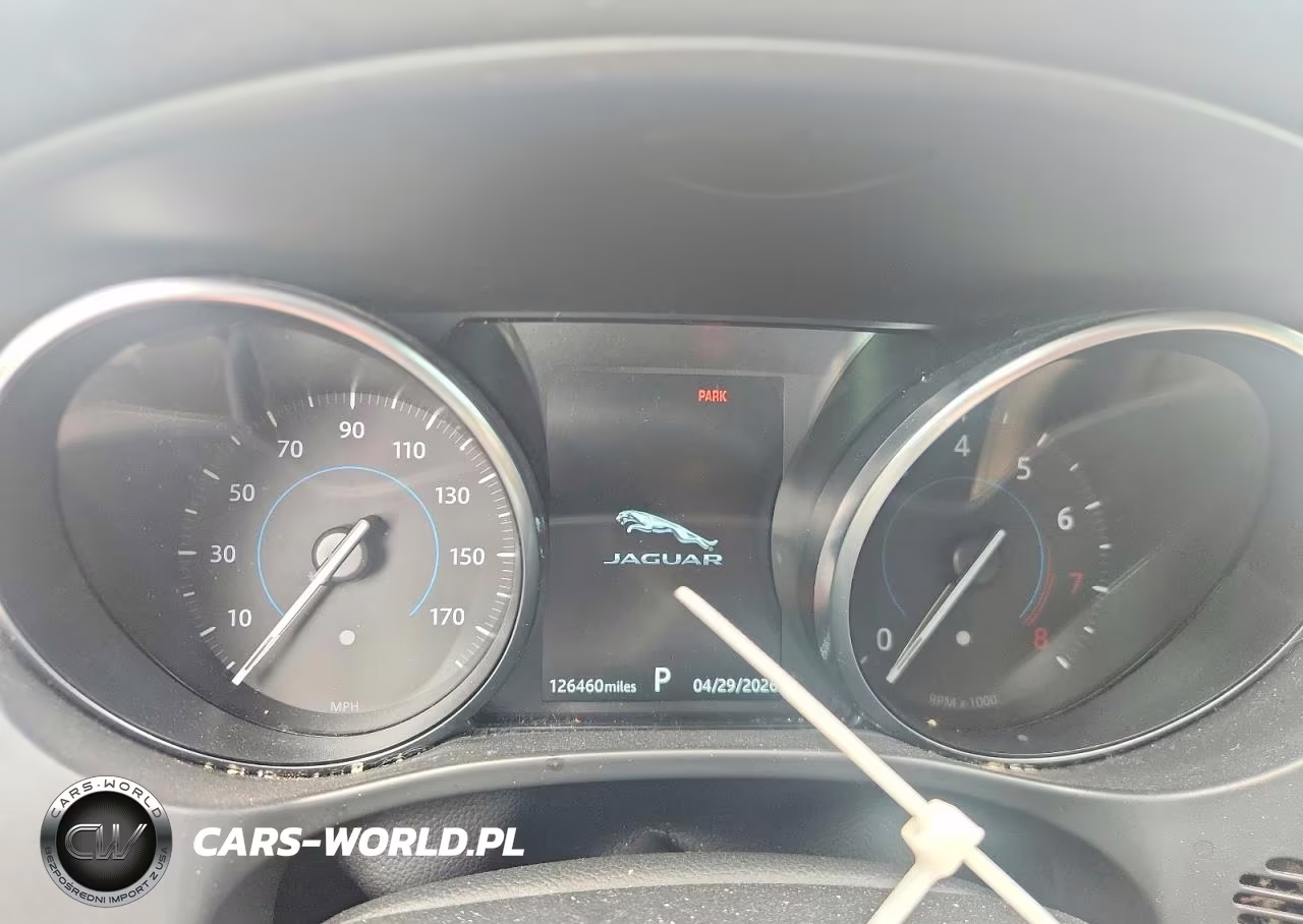 2019 Jaguar F-Pace Premium VIN:SADCJ2FXXKA354295 - 9