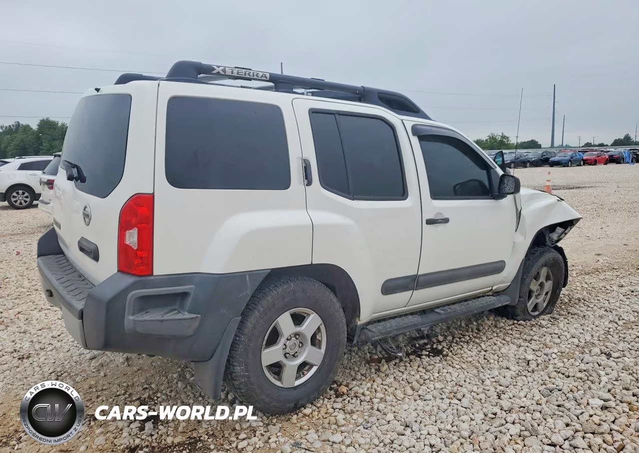 2015 Nissan Xterra S VIN:5N1AN0NU9FN660918 - 3