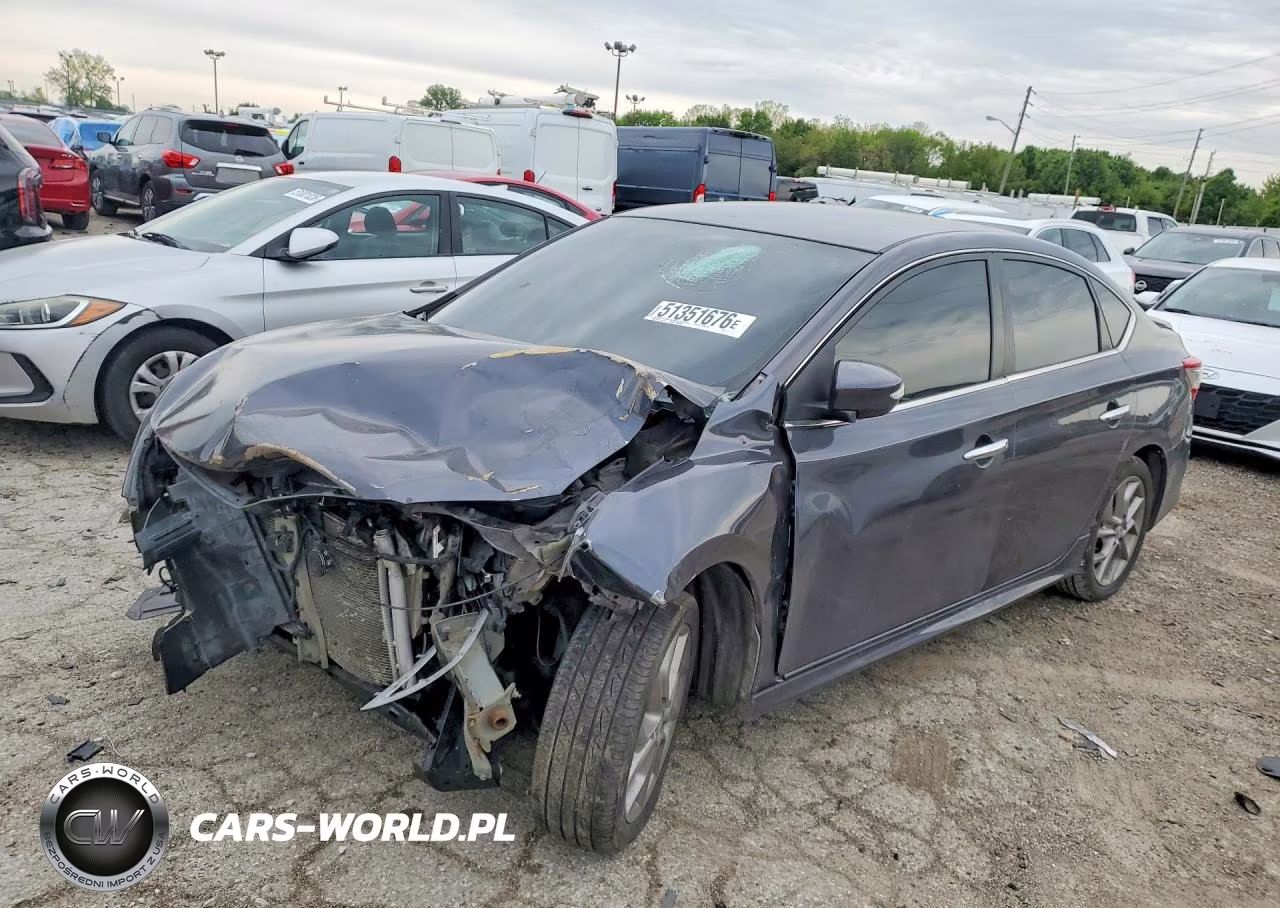 2015 Nissan Sentra – zdjęcie 1 z 12